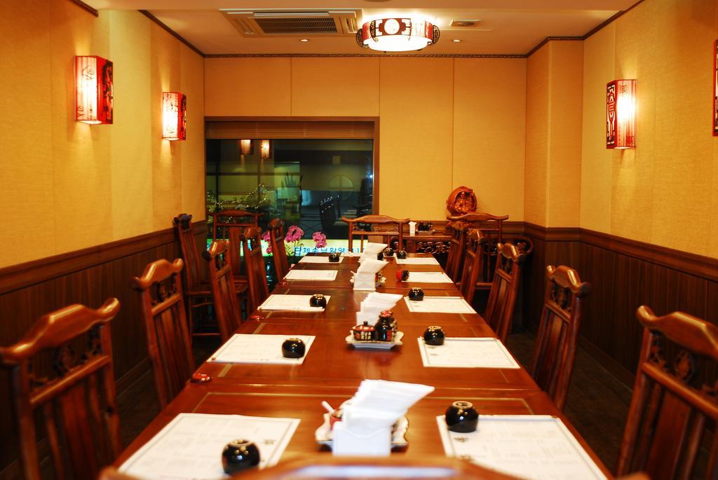 Tae Pyeong Yang Hotel Ансан Экстерьер фото