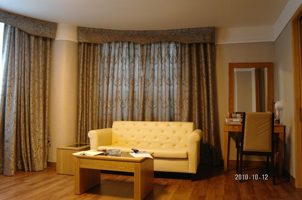Tae Pyeong Yang Hotel Ансан Экстерьер фото